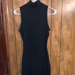 Backless dress! 😍